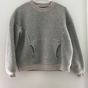 Madewell xs gray Sherpa pocket front pullover sweatshirt